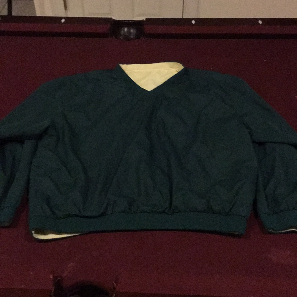 Wedge crewneck windbreaker